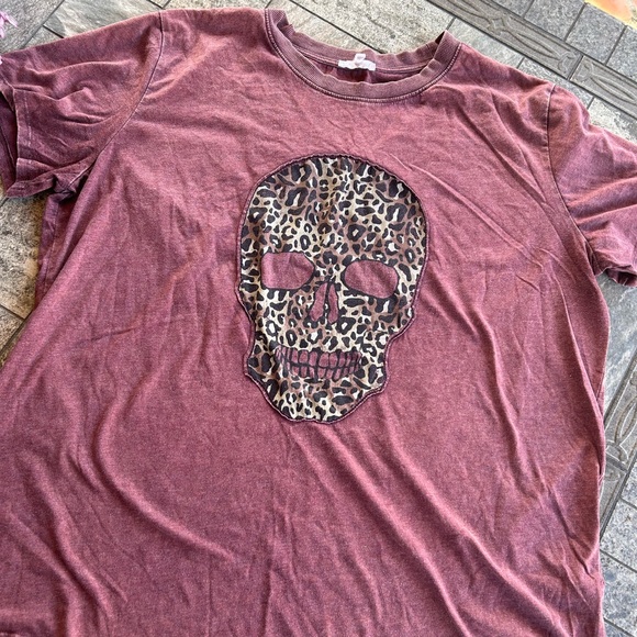 Maurice’s Leopard Skull Graphic Tee - Picture 2 of 6
